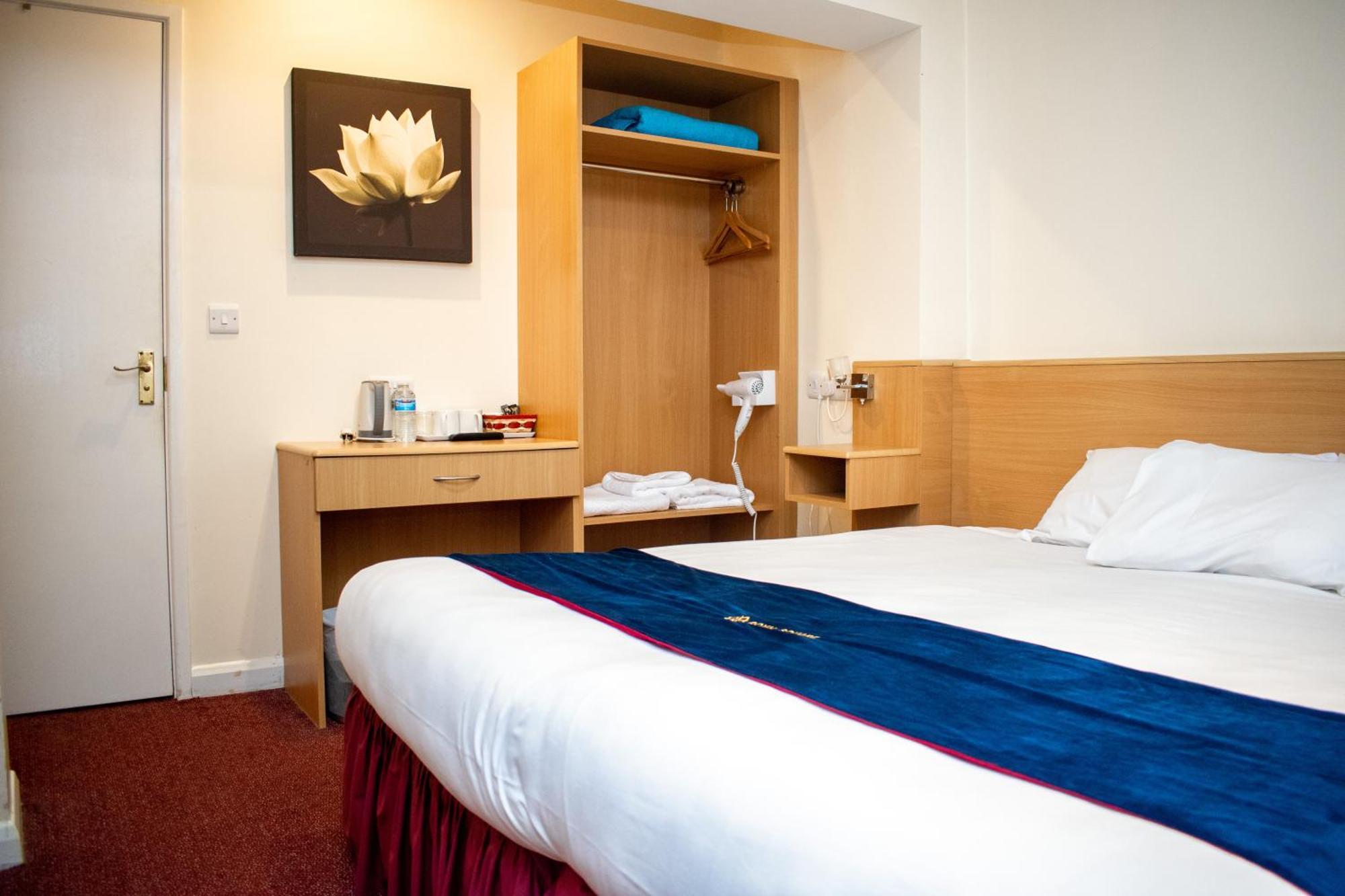 Royal Square Hotel - Nec & Birmingham Airport Marston Green Eksteriør billede